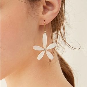 NEW Boho Flower Drop Earrings (Festive, Gypsy, Hippie, Chic, Festival, Fun)